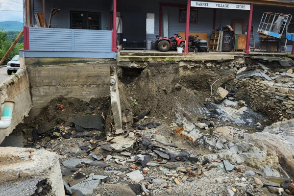 Barnet Village Store Wider For Flood Site